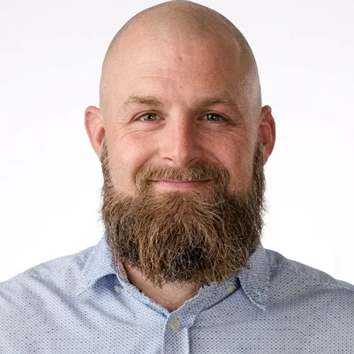 headshot-matt-_operations_manager