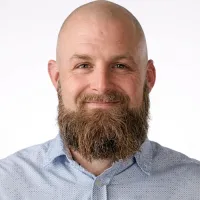 headshot-matt-_operations_manager
