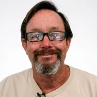 headshot-tom-_technician_support